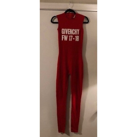 PREOWNED GIVENCHY FALL 2017 RED WHITE LOGO PRINT CELEBRITY-OWNED BODYSUIT SZ SM - Picture 6 of 12